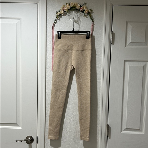 Spiritual Gangster Beige Icon Ribbed Leggings - Picture 2 of 7